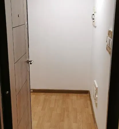 Open Space Studio For Untold Festival Apartamento